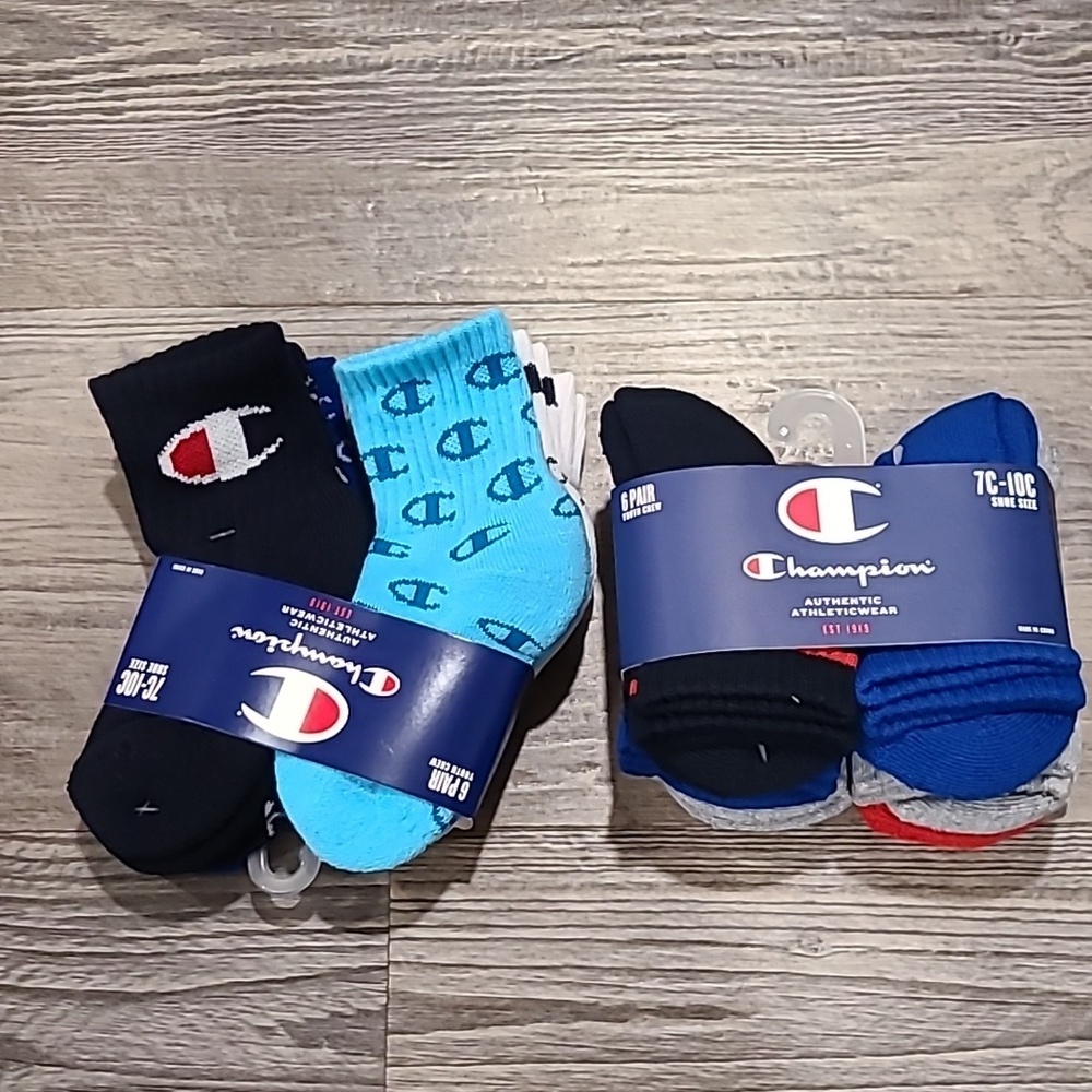 Champion 12 Pairs of Socks Shoe Size 7-10